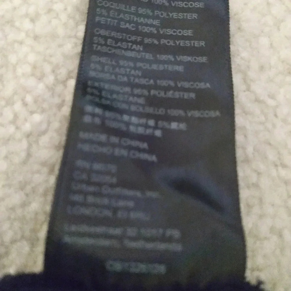 Urban Outfitters black mini skirt-small NWT - Picture 8 of 8